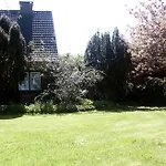 בית נופש Kuenstlergarten Haus 1 *